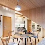 Luxury In Gedimino Av. アパート ヴィリニュス